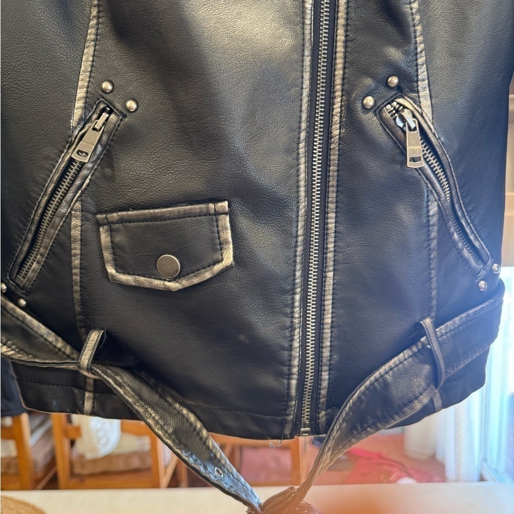 T Coalition Faux Leather Studded Moto Jacket Women - Picture 5 of 9